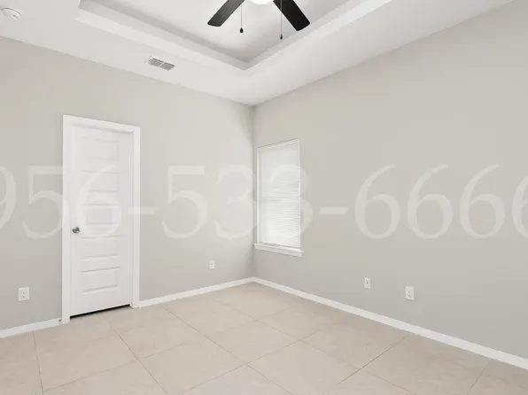 1409 Coyote Hls APT 4, Edinburg, TX 78541