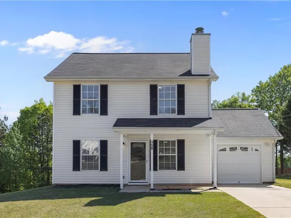 150 Fairclift Dr, Covington, GA 30016