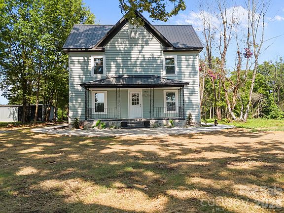 2nd image of 593 Cedar Creek Rd