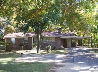 3018 Old Medina Rd, Jackson, TN 38305