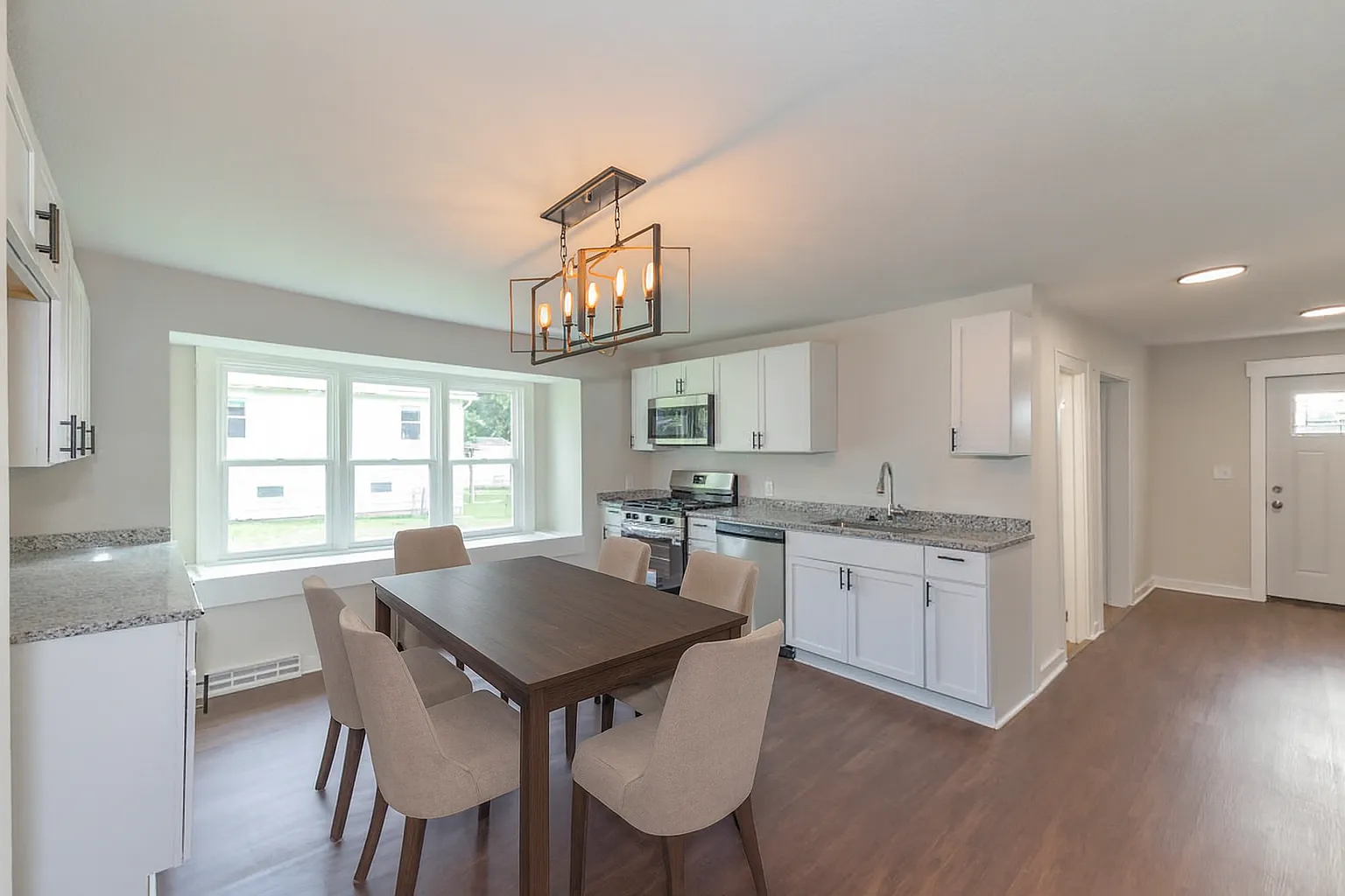 4 bed, 1544 sqft, $1,850 — Photo 1