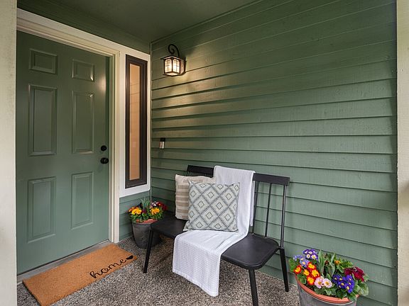 5th image of 20029 99th Court NE