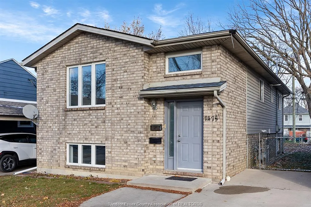 2 bed, $1,575 — Photo 1