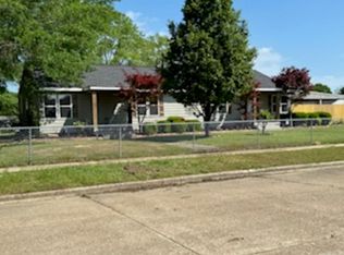 239 W Ingram St, Camden, AR 71701