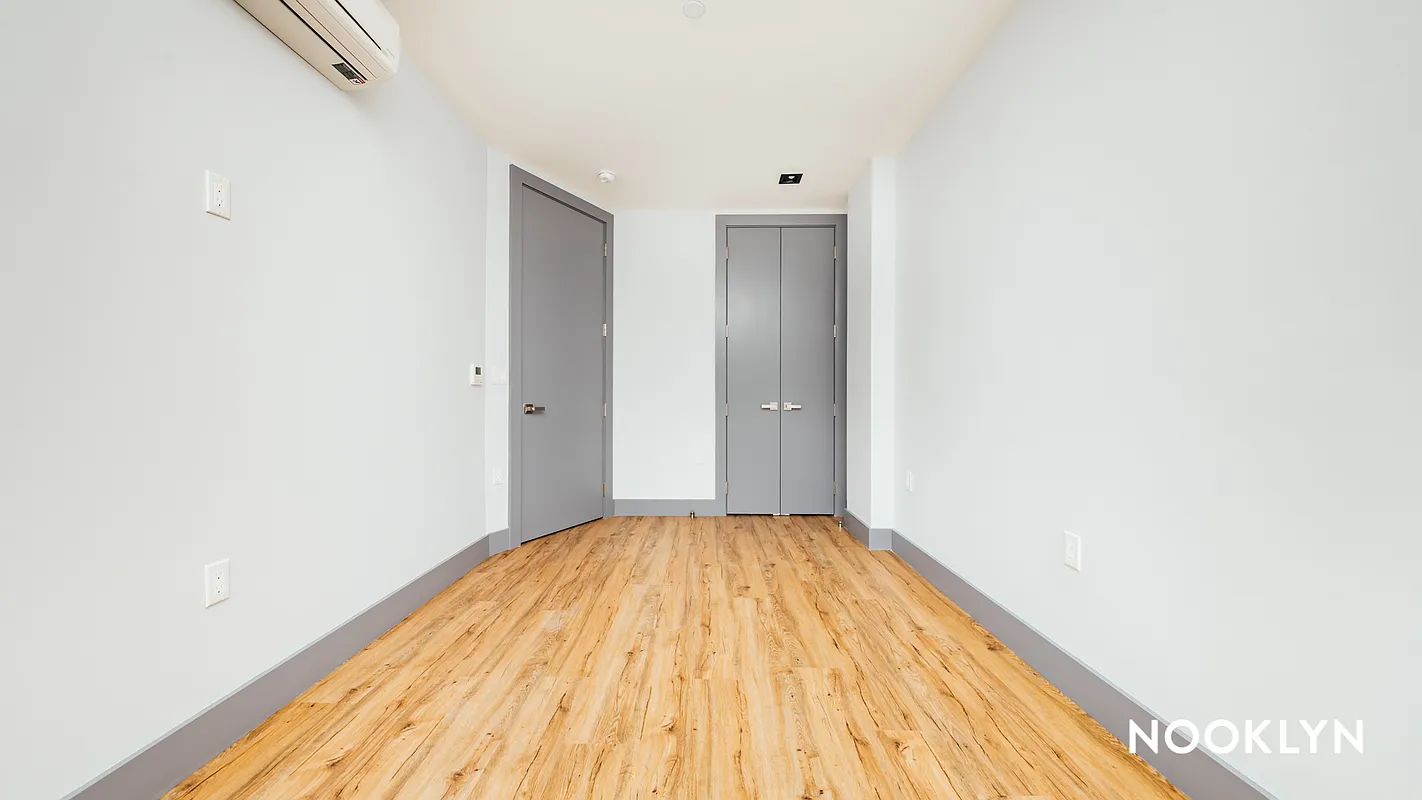floor plan 18