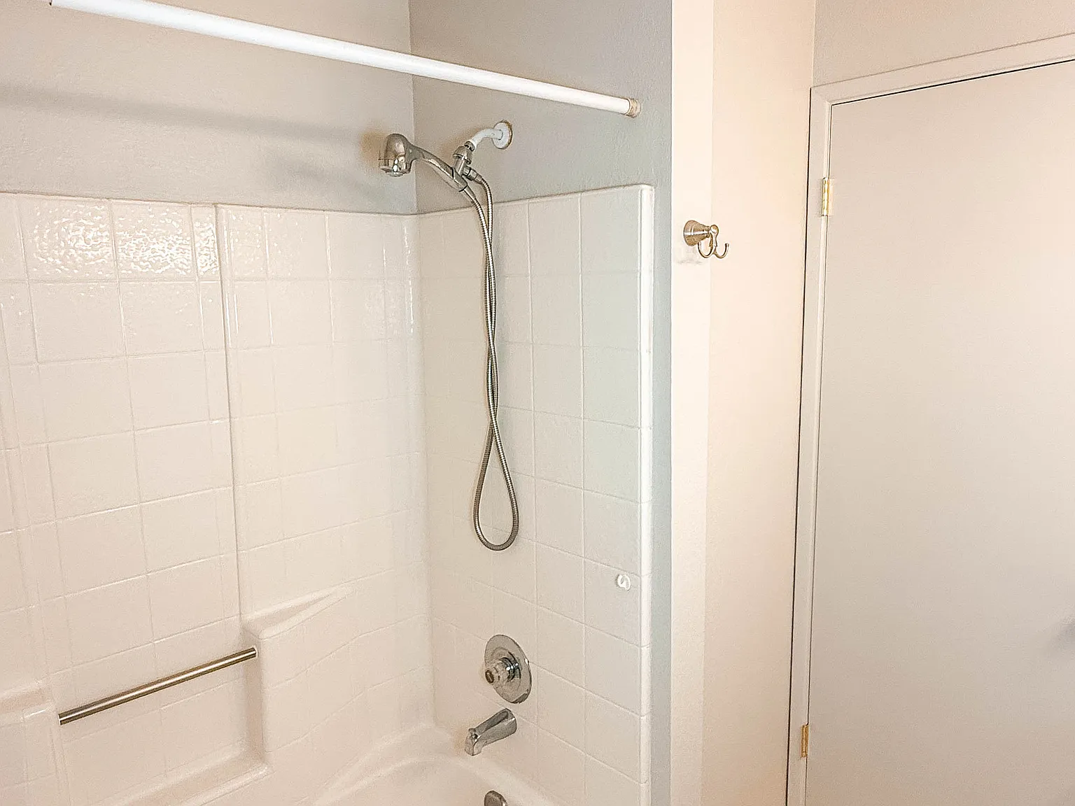 3 bed, 1442 sqft, $2,250 — Photo 3