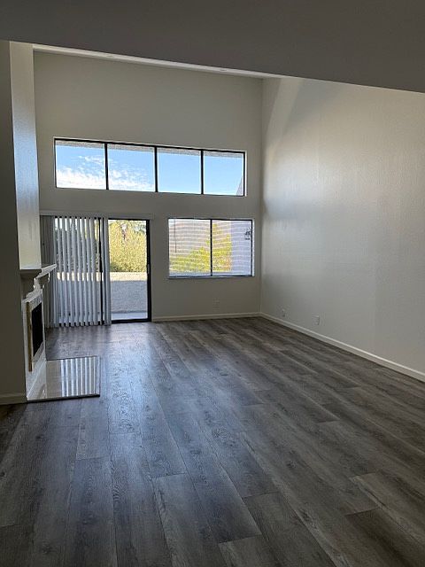1st image of 2143 Montrose Ave Unit 310