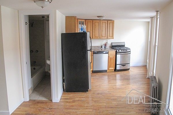 1st image of 736 Bergen St #2