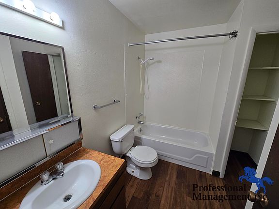 5th image of 3101 2nd Ave S #3101