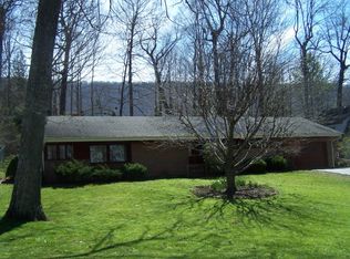 220 Oakdell Ave, Bluefield, WV 24701