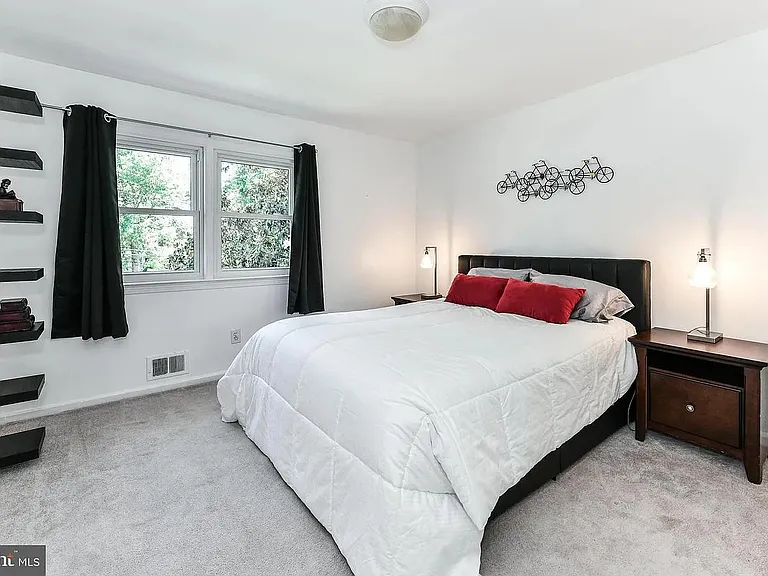 3806 N Wakefield St — Photo 15