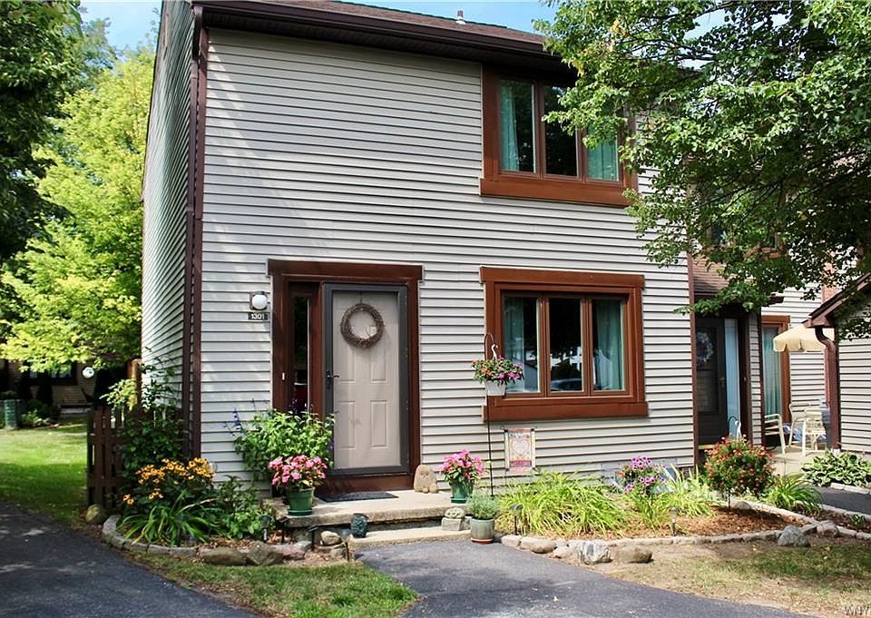 1st image of 1301 Charlesgate Cir