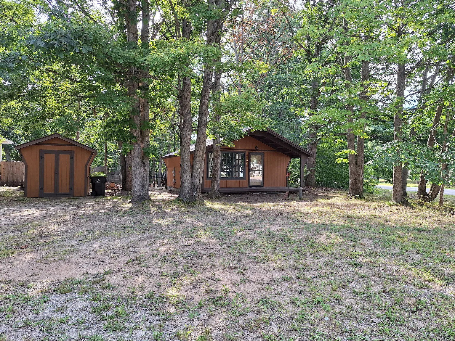 2404 Artist Ave — Photo 1