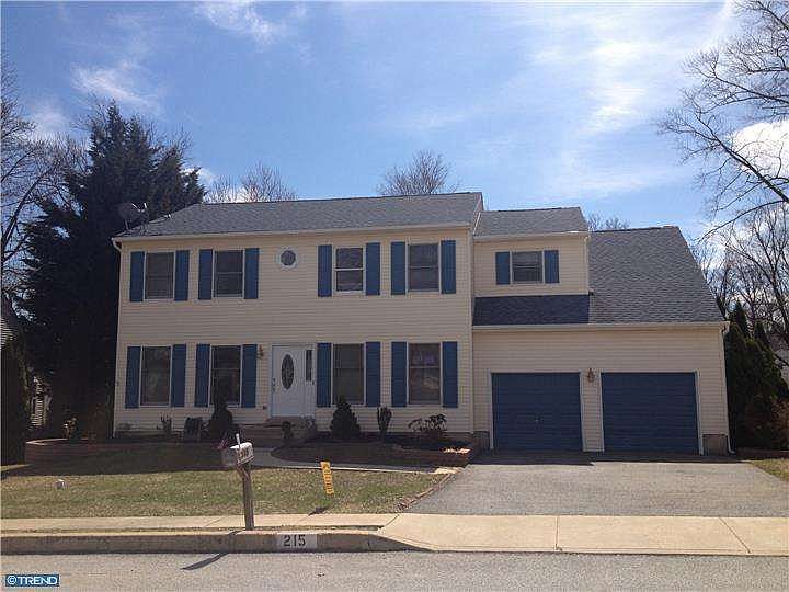 1st image of 215 Beau Tree Dr