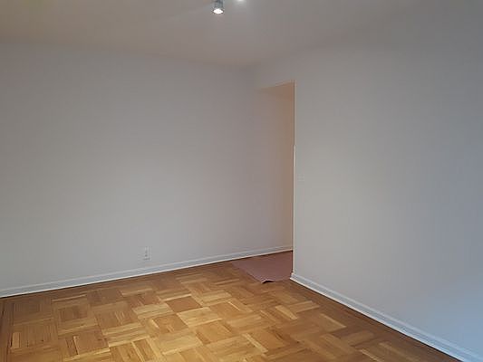 4th image of 356 Saint Johns Pl #3H