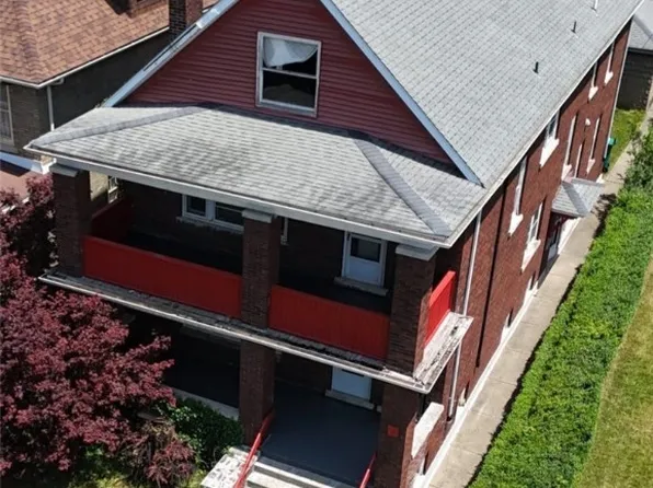 425 12th St, Niagara Falls, NY 14303