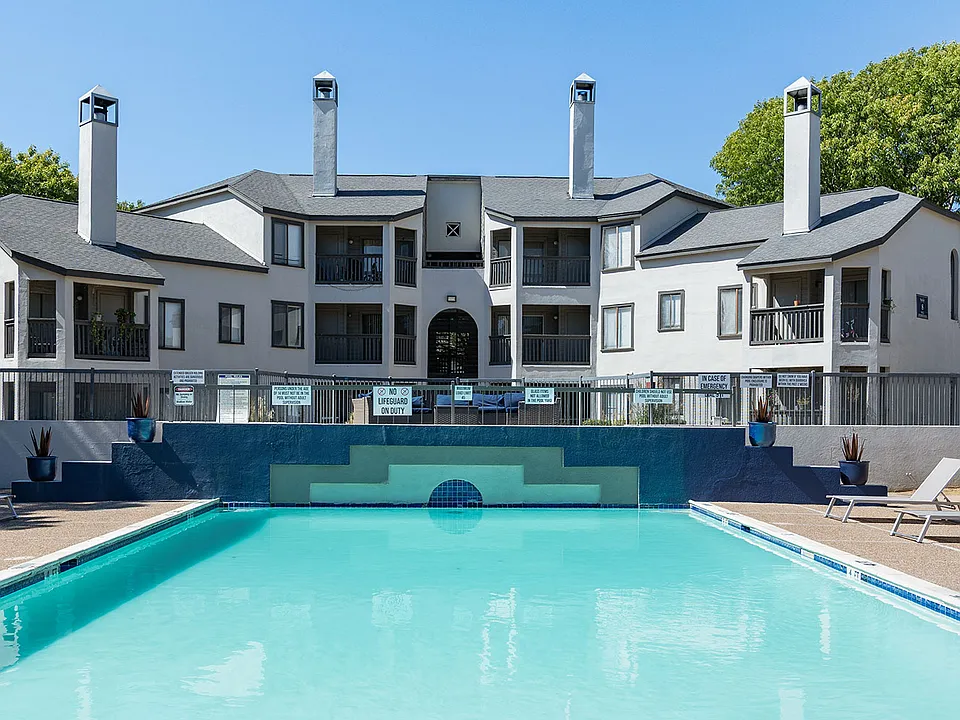 Waverly Park Apartments