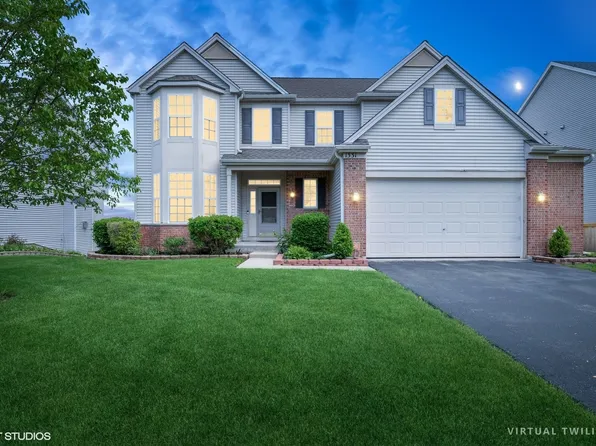 1331 S Wild Meadow Rd, Round Lake, IL 60073