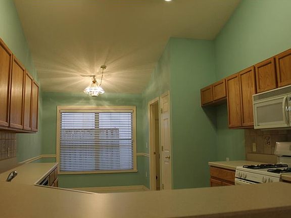 4th image of 18915 Twinberry Dr