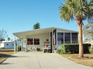 934 E Palm Valley Dr, Oviedo, FL 32765