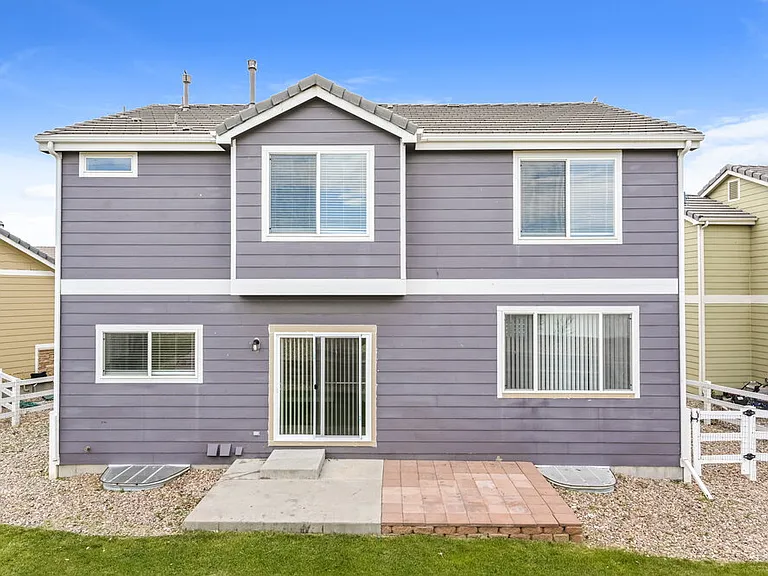 24762 E Wyoming Cir — Photo 18