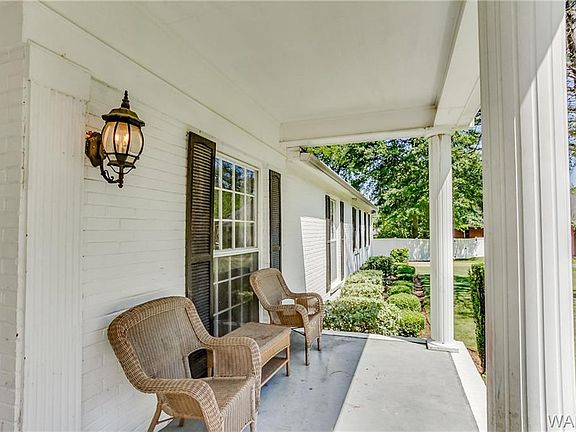 5th image of 2540 Woodland Hills Dr