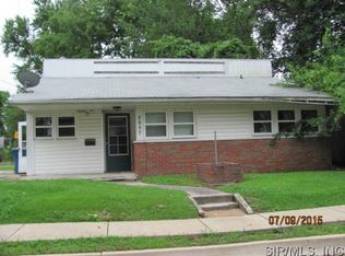 2517 Bostwick St, Alton, IL 62002