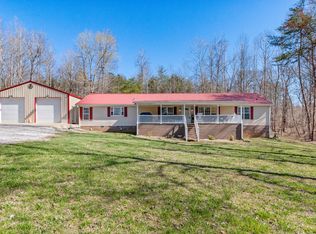 9034 Taylor Cemetery Rd, Lyles, TN 37098