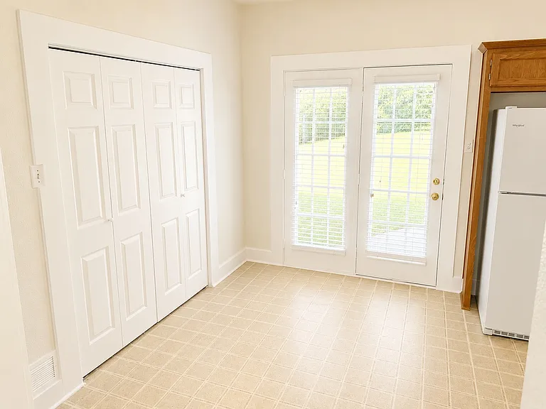 1300 Blackford Oakes — Photo 9