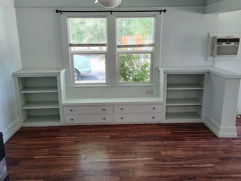 62 W 23rd St #62 — Photo 6