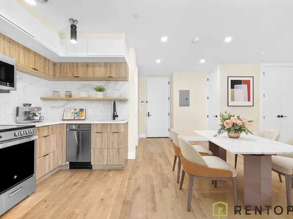 28 Richardson Street image 1 of 8