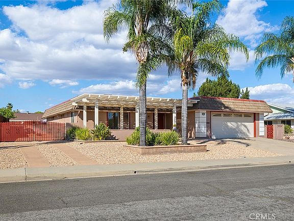 4th image of 25784 Roanoke Rd