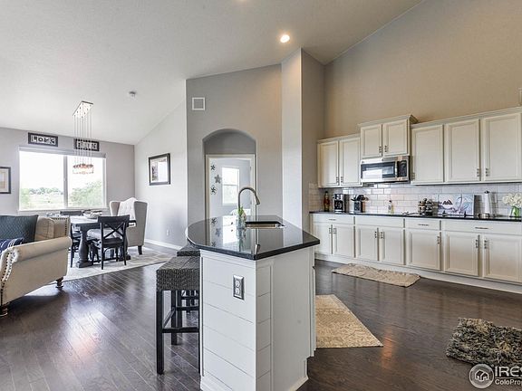 4th image of 2120 Longfin Ct