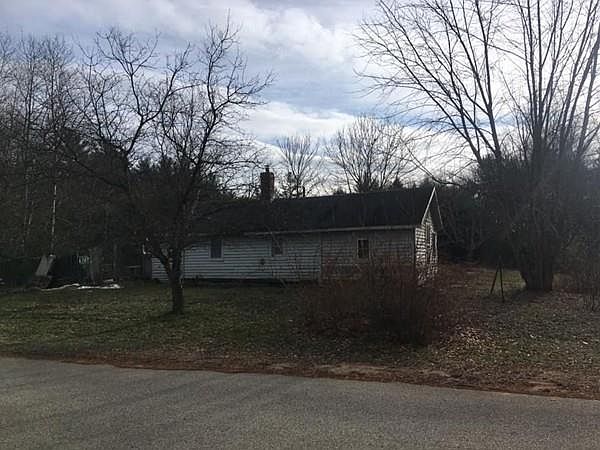 2nd image of 29 Old Dana Rd