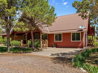 3130 Ranch Rd, Overgaard, AZ 85933