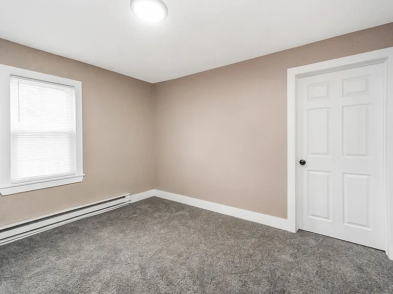 2269 Pennsylvania Ave — Photo 32