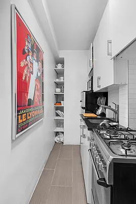 Rented by Douglas Elliman | media 8