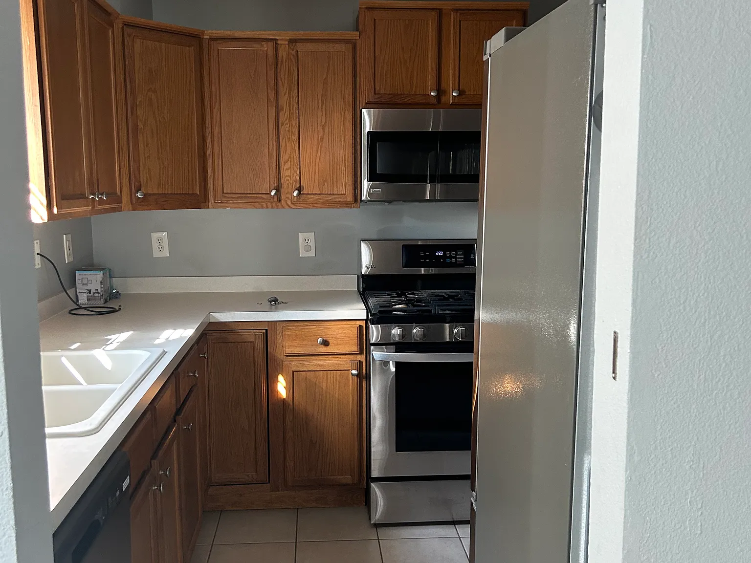 1112 Summit Dr — Photo 4
