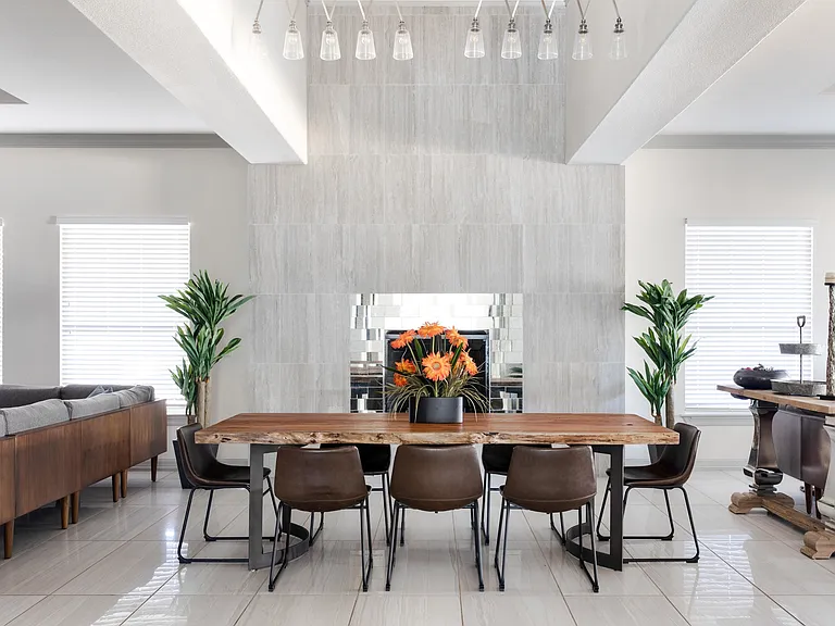 Alister Oak Hill is a gracious and welcoming enclave, conceived with community in mind