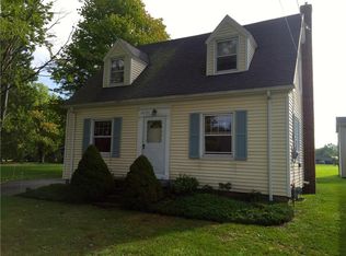 6751 E Eden Rd, Hamburg, NY 14075