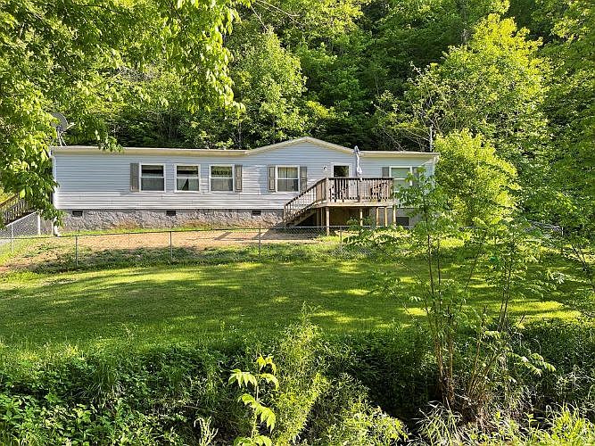 1st image of 2064 Shropshire Hollow Rd