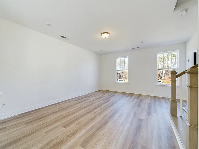 15337 Ballancroft Pkwy — Photo 17