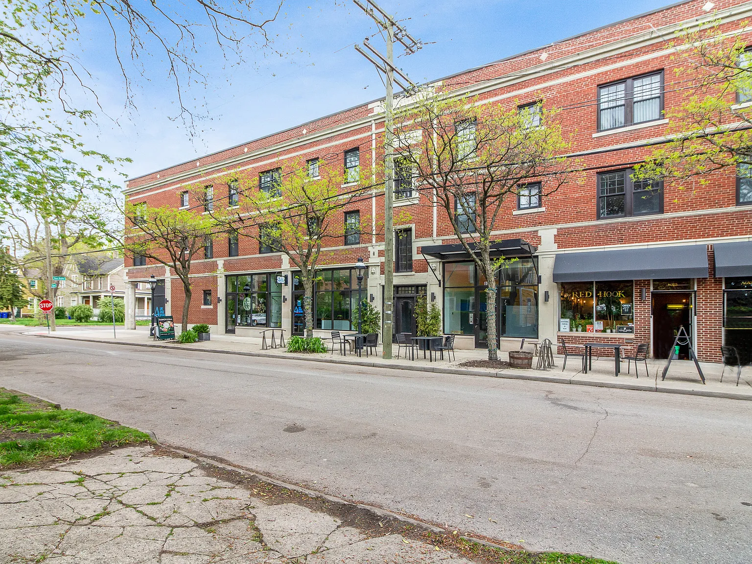 1 bed, 798 sqft, $1,525 — Photo 2