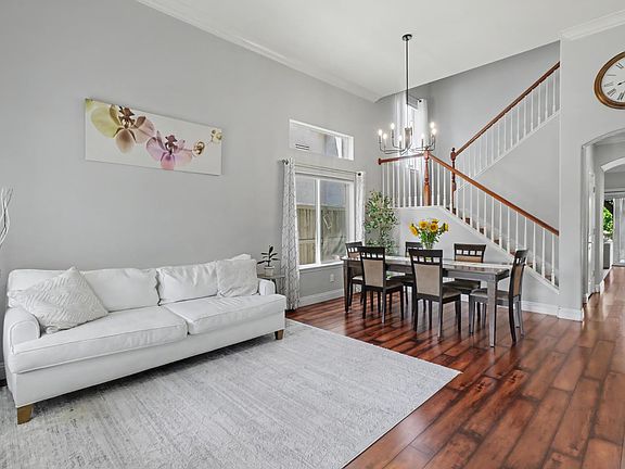 4th image of 7648 Boardwalk Way