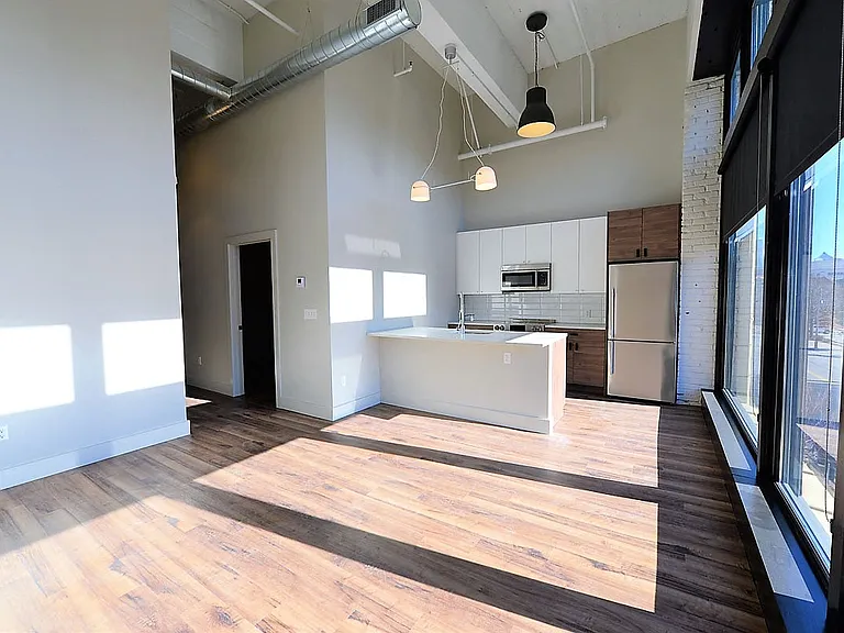 Kitchen & Living Space