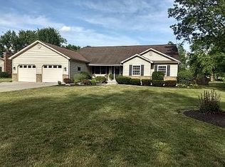 755 Forest Park Dr, Berne, IN 46711