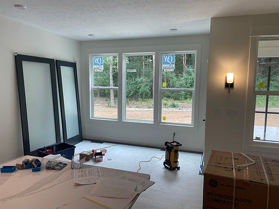 4th image of 5578 Barley Dr