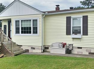 120 Royal St, Richlands, VA 24641