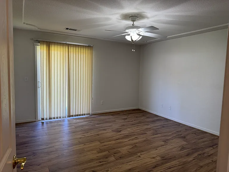 1343 Britt Ln — Photo 14