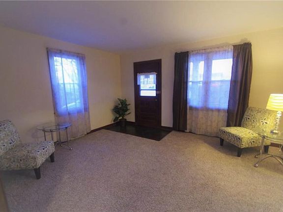 2nd image of 3603 S Park Ave
